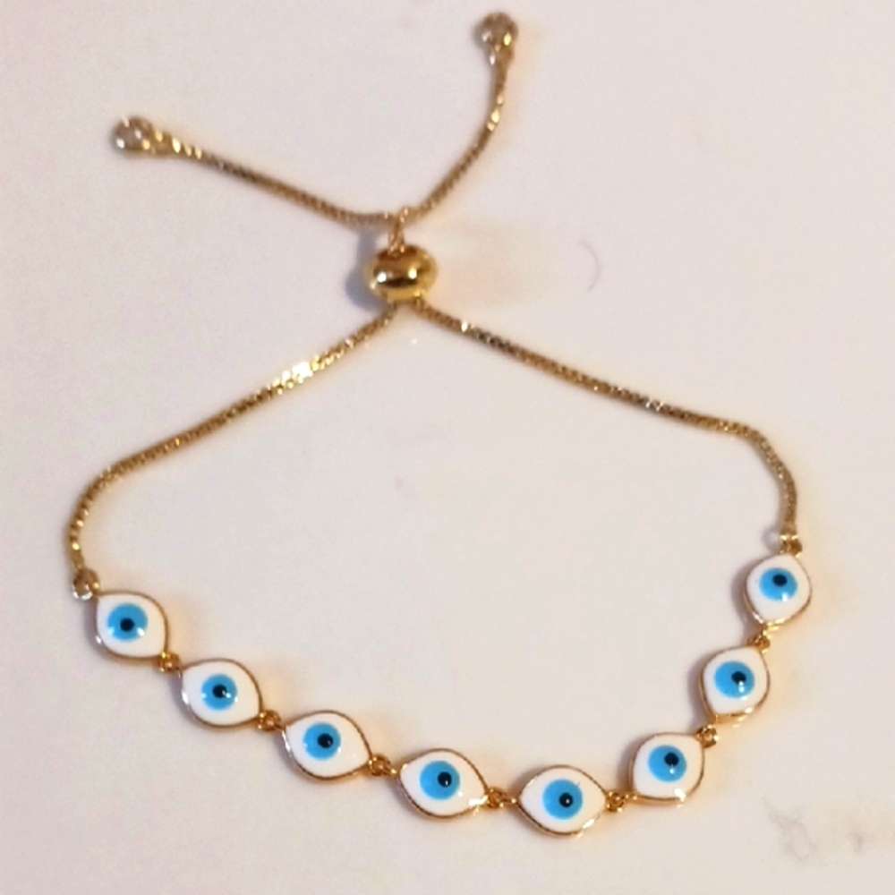 Goldtone Evil Eye Adjustable Bracelet ⚜️